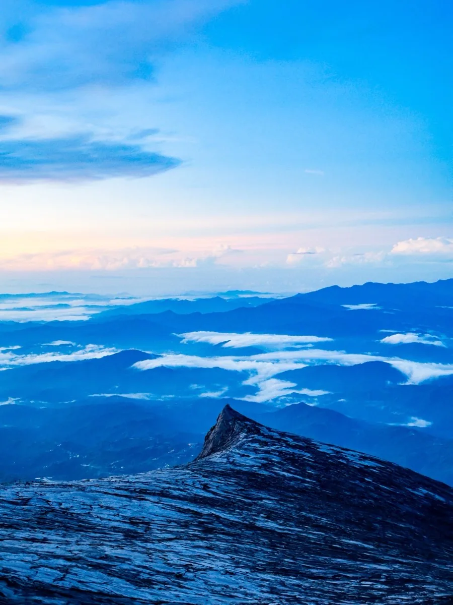 Mount Kinabalu photo by Kay Du