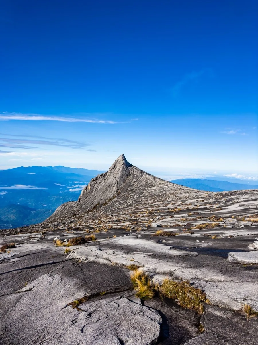 Mount Kinabalu photo by Kay Du
