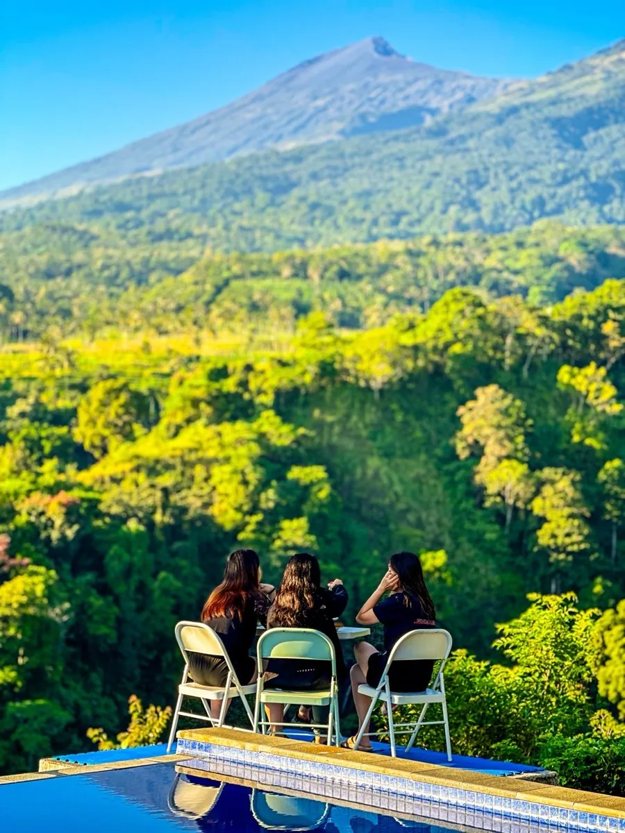 Mount Rinjani photo by Kay Du