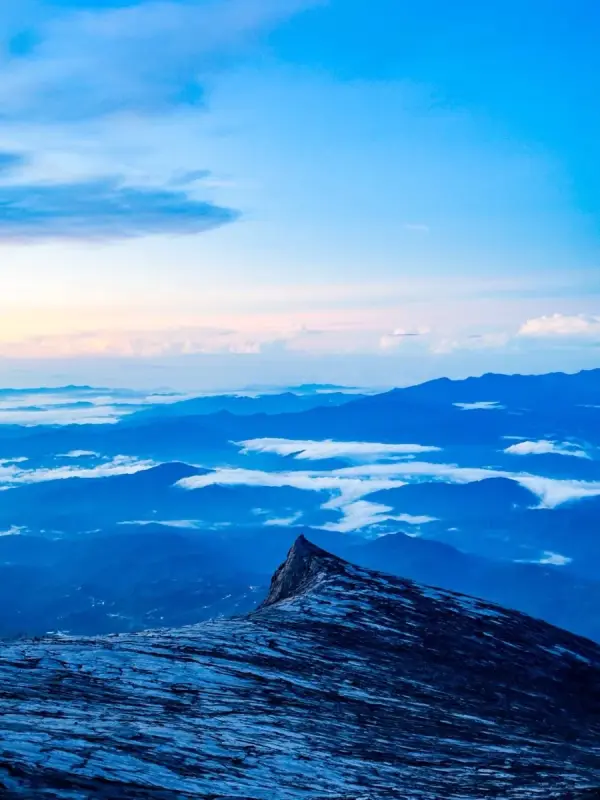 Mount Kinabalu photo by Kay Du
