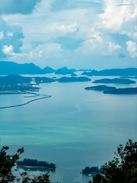 Islands and sea seen from the top of Gunung Machinchang